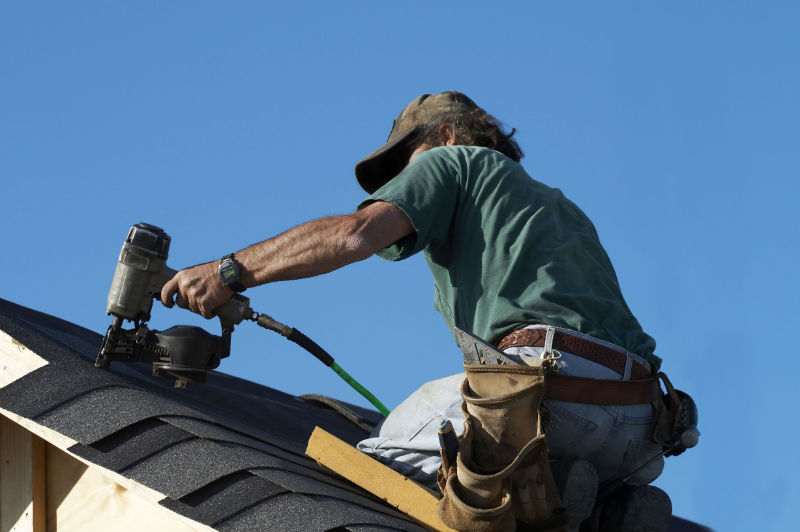 Hiring Roofers in Appleton To Help With Maintenance Tasks